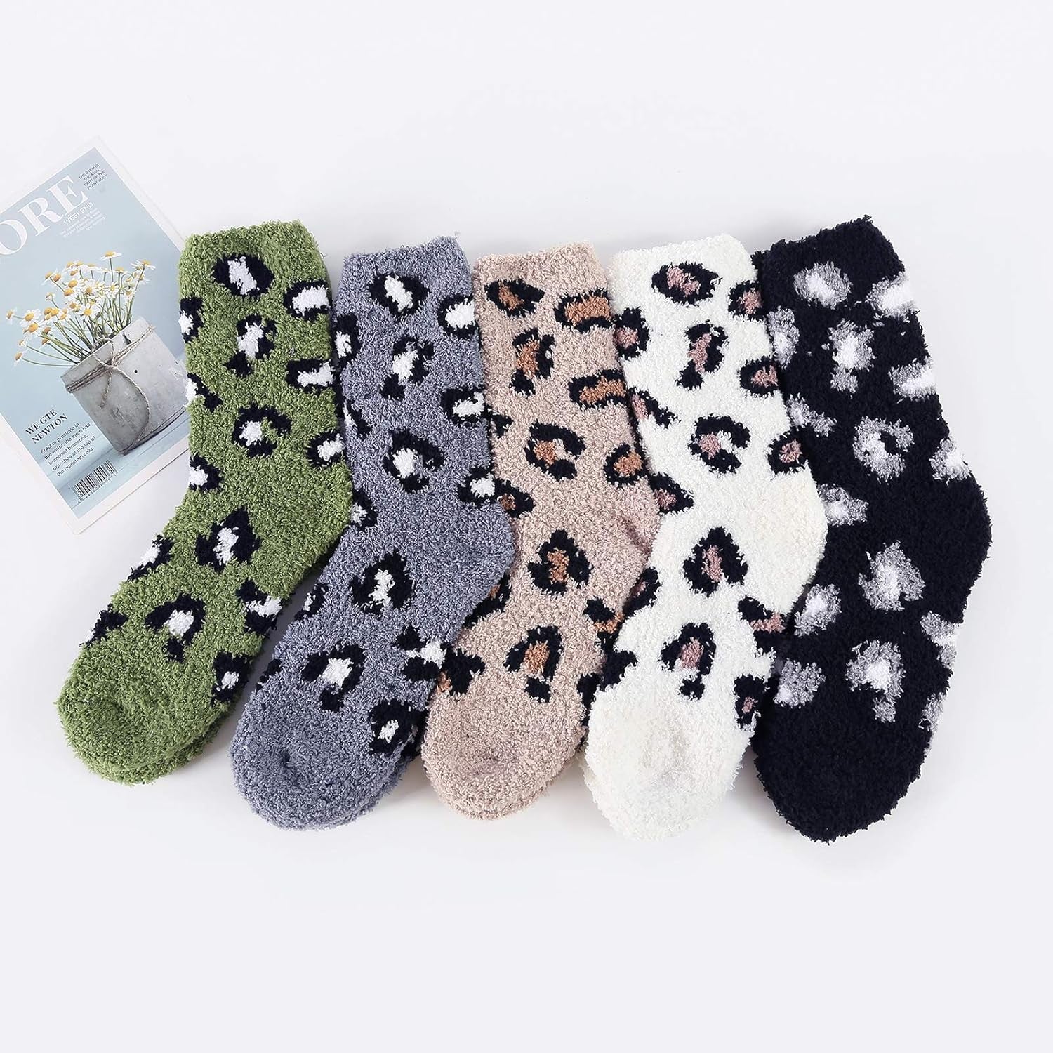 Women's Fuzzy Slipper Socks – Warm, Fluffy & Cozy Crew Socks for Winter Comfort