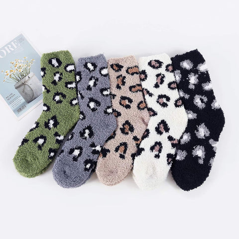 Women's Fuzzy Slipper Socks – Warm, Fluffy & Cozy Crew Socks for Winter Comfort