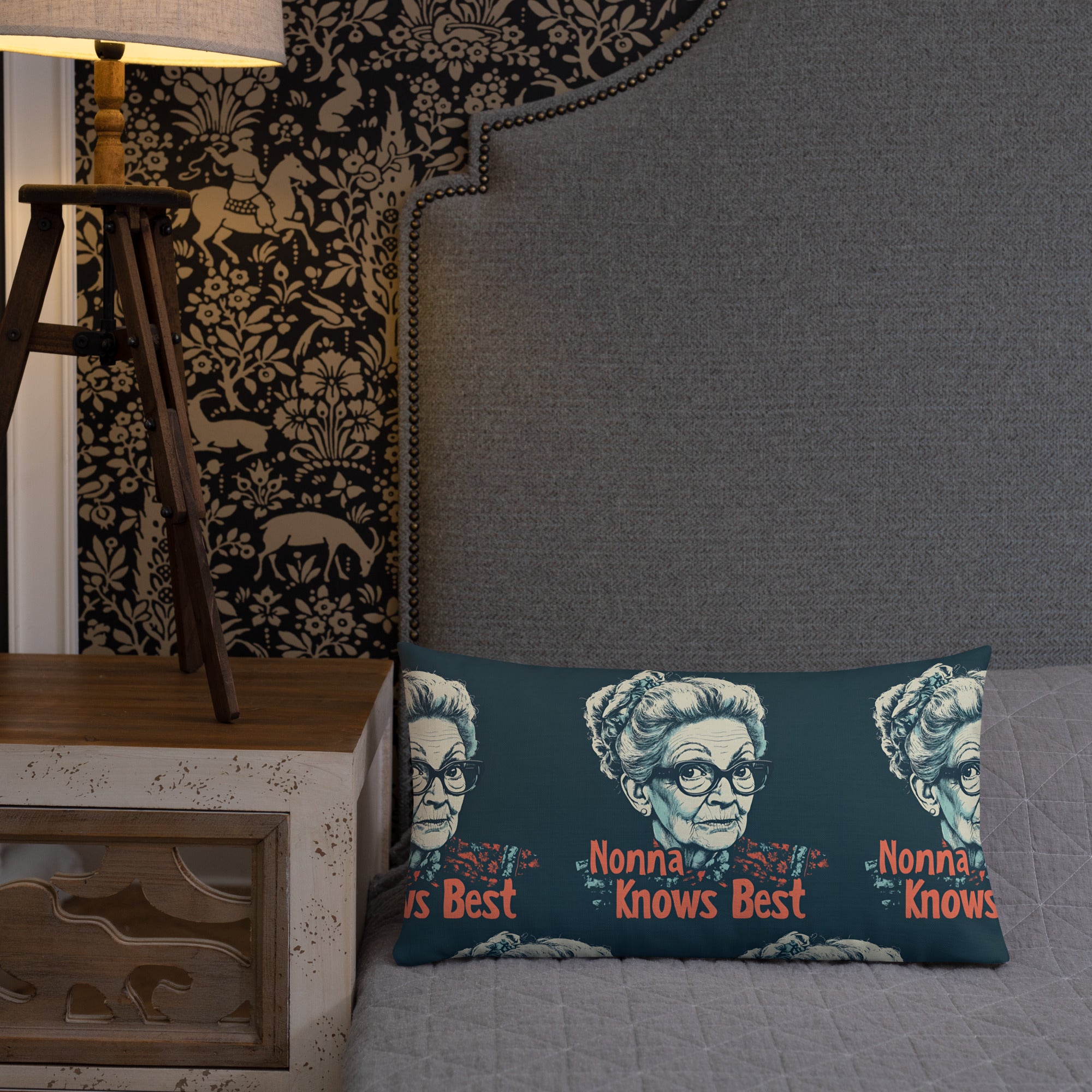 Nonna Knows Best - Premium Pillow